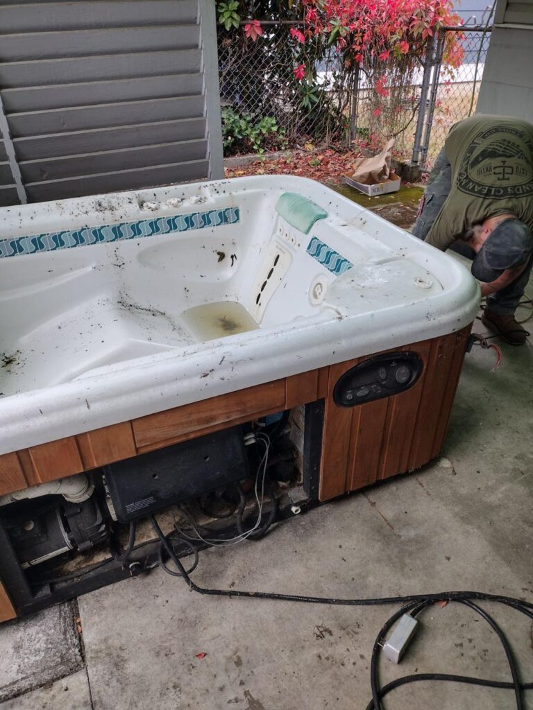 Hot tub or spa removal Snohomish County Washington