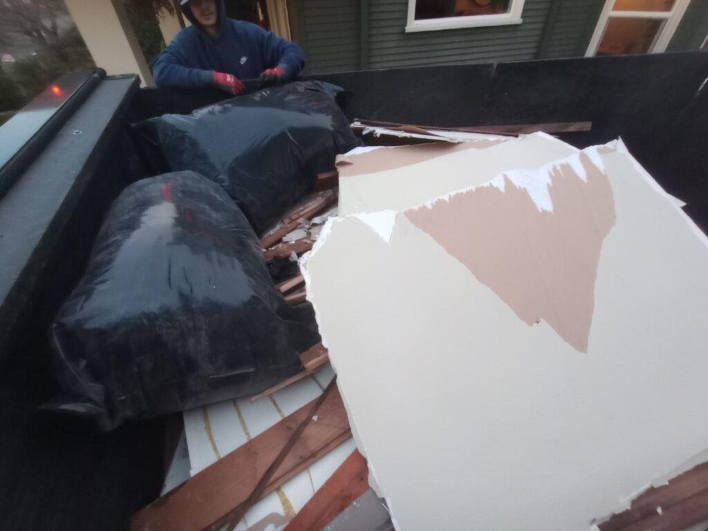 Attic Clean Outs Snohomish County, WA