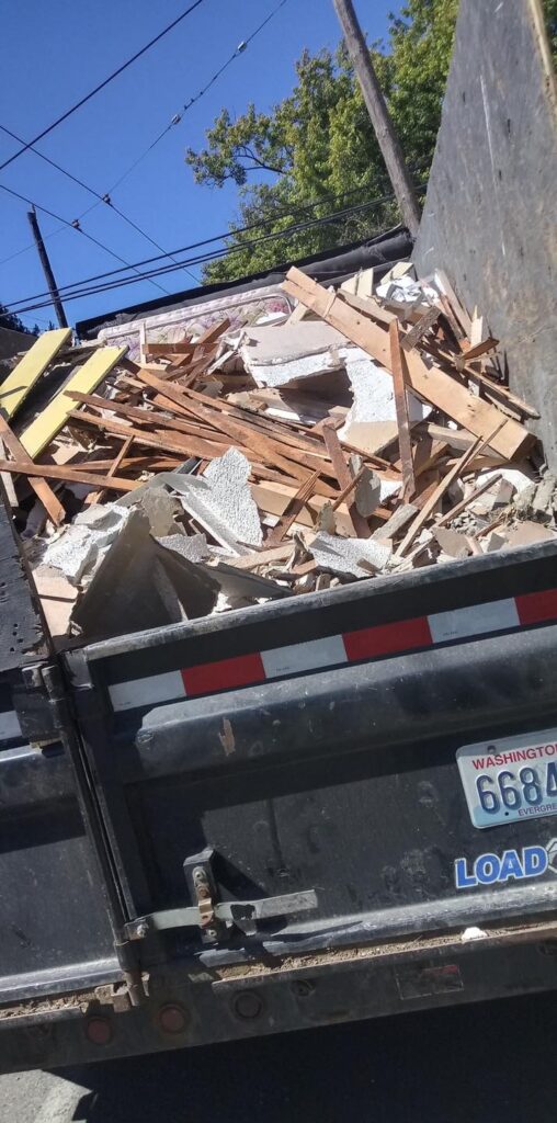 Construction Debris Clean Up Snohomish County, WA 4